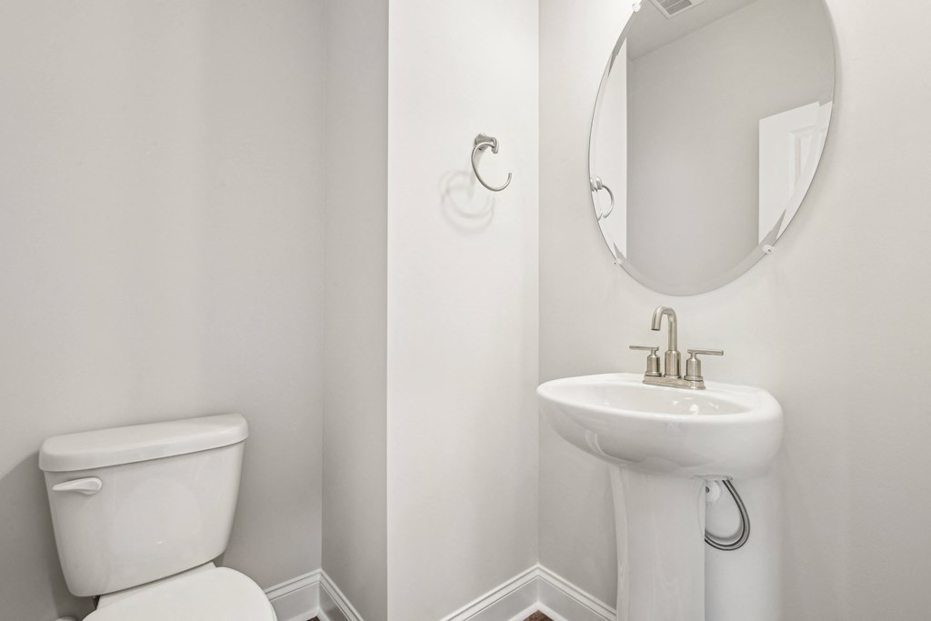 Half bathroom on the 1st floor