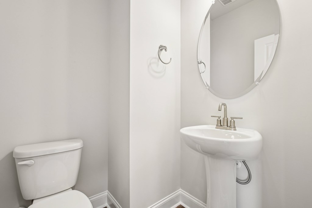 Half bathroom on the 1st floor
