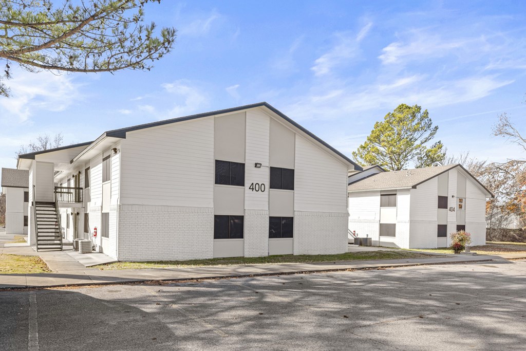 A white building with the number 400 on it.