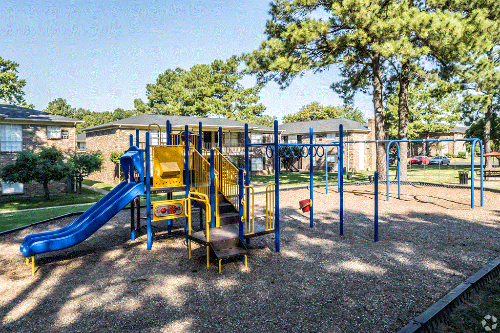 the reserve at bucklin hill playground at Azure Place Apartments, Memphis, Tennessee