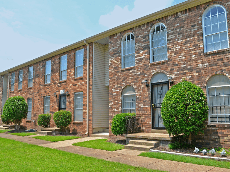 the building where the hotel is located