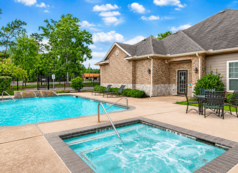 219 N Loop 336 E 1-2 Beds Apartment for Rent
