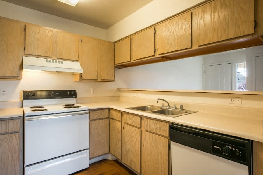 Kitchen with lots of cabinets and counter space