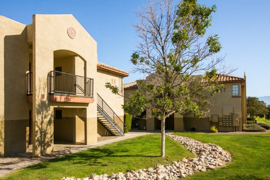 Well maintained landscaping and exterior buildings Well maintained landscaping and exterior buildings