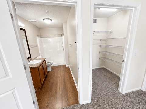 29 Whitehall Commons Lane 2-4 Beds Apartment for Rent