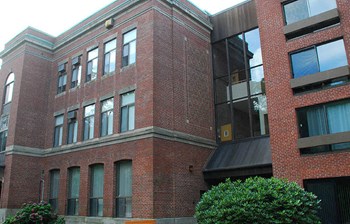 Lincoln Apartments - Photo Gallery 4