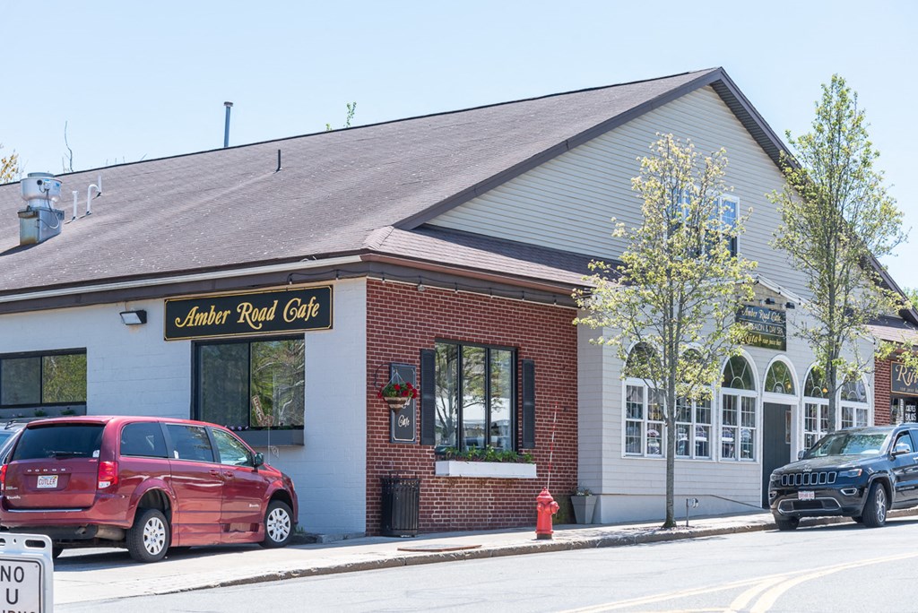 Amber Road Cafe near downtown Canton Center and Millside