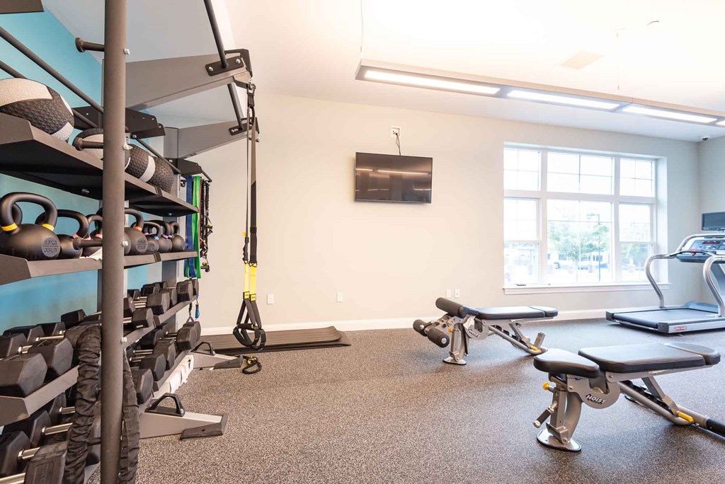 Free weights in One Wall St