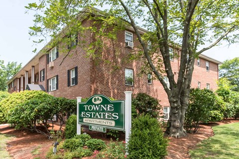 Towne Estate logo front signage in melrose