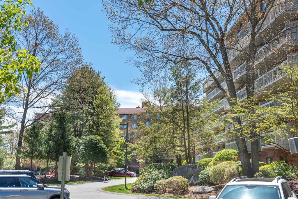 Kimball Court Grounds