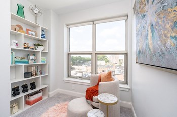 Reading nook at Munroe Place in Quincy, MA