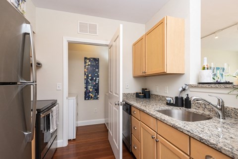 100 Stockton St. Studio-3 Beds Apartment for Rent