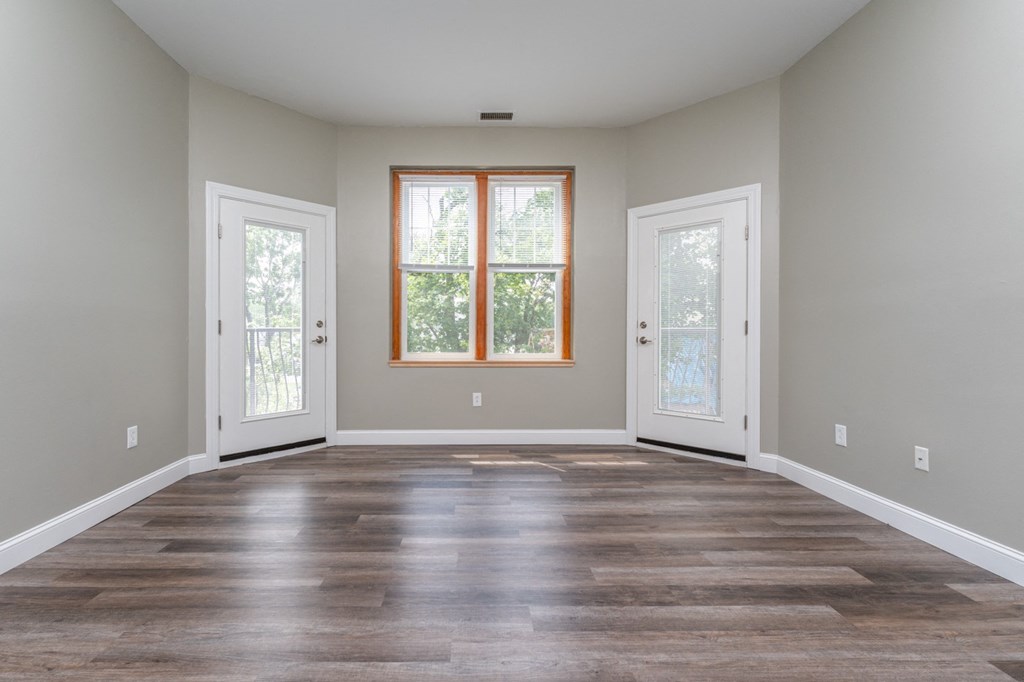 Living room with tall ceilings at Townhouse apartments in Whitman