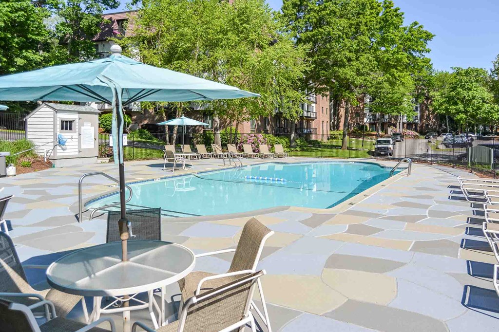 Pool at Weymouth Commons