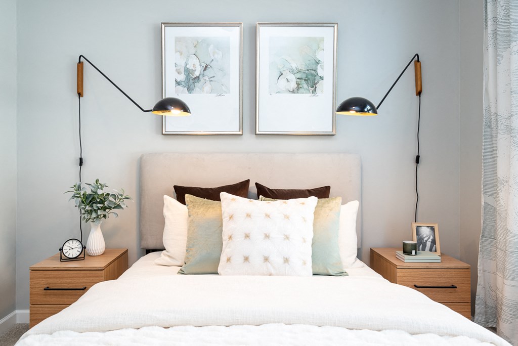 One Wall Street Bedroom Bed with large open windows and sunlight