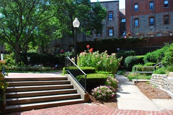 Academy Courtyard 2 - Photo Gallery 7