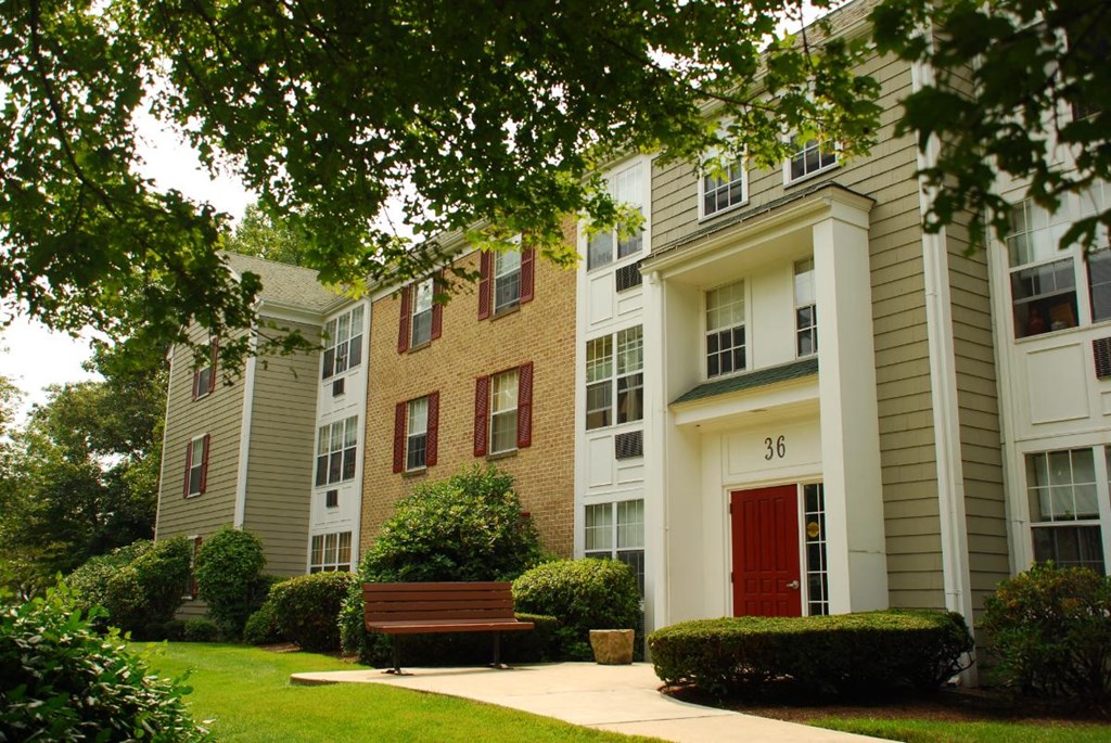 Saugus commons exterior