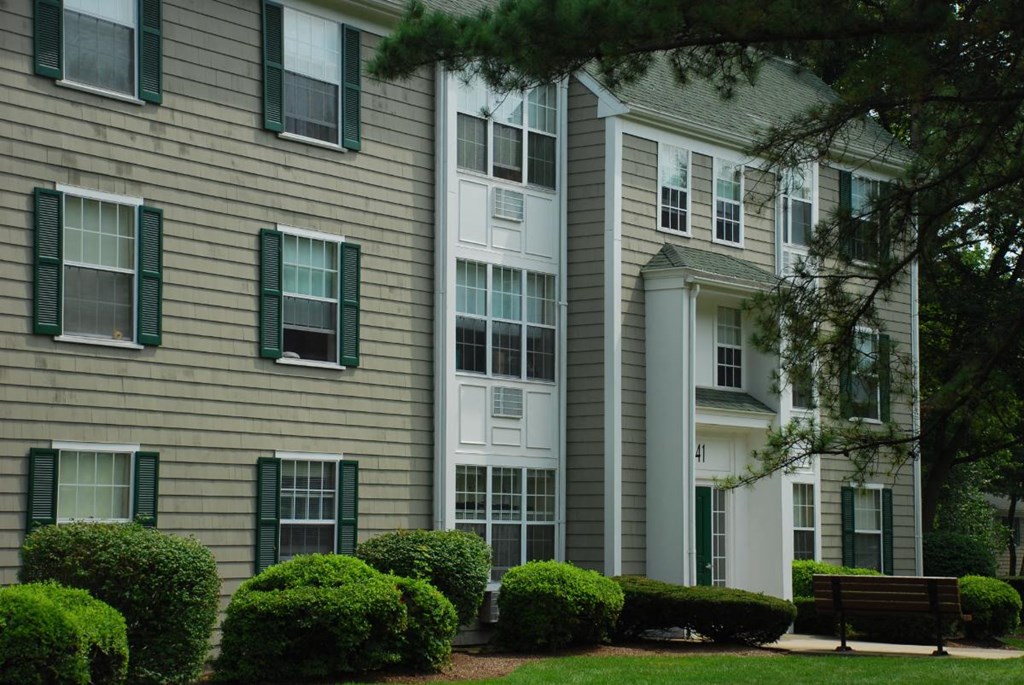 Saugus commons exterior