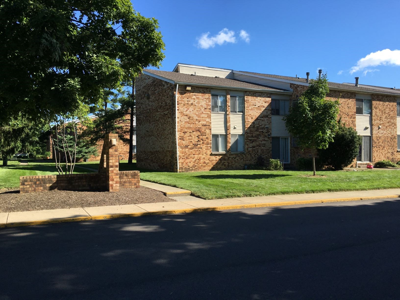Franklin Manor Apartments, 1475 Stimmel Road, Columbus, OH RentCafe