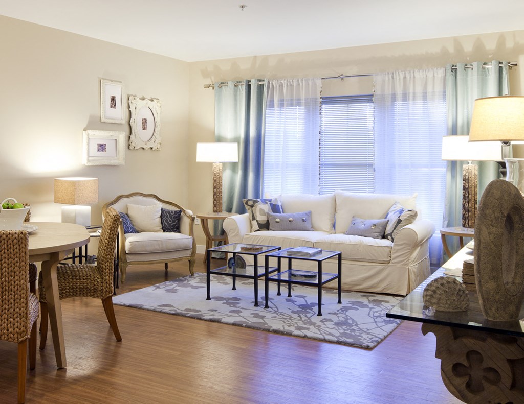 Open living room floor plan at Ocean Shores Apartments in Marshfield, MA
