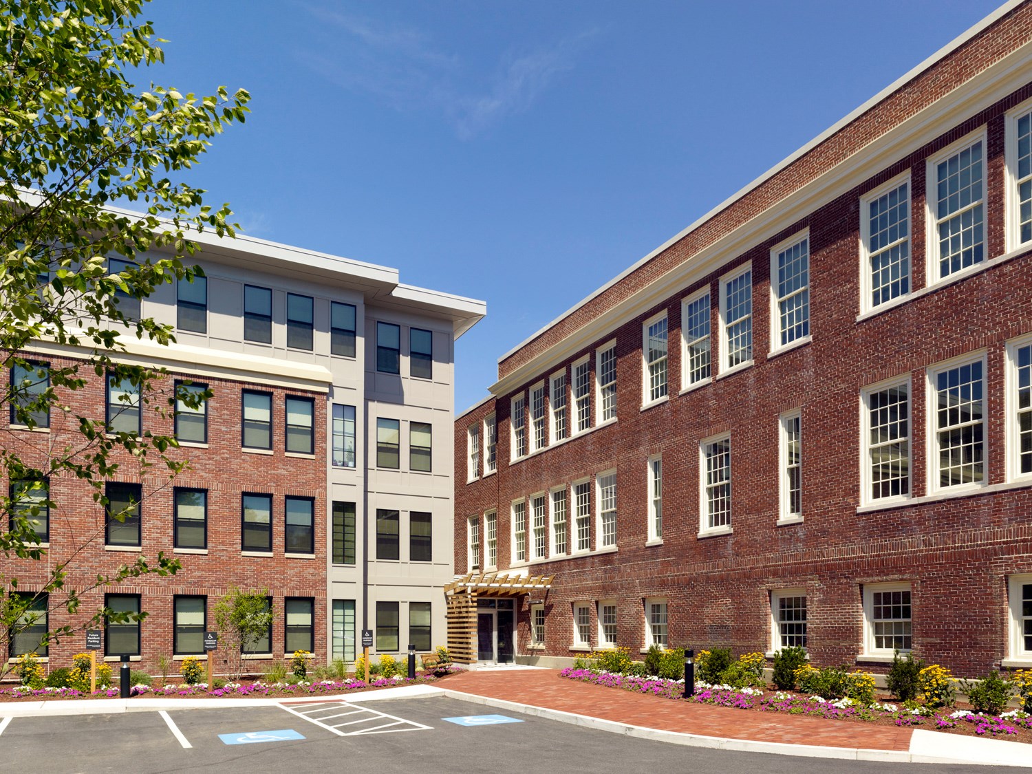 25 Best Luxury Apartments in Norwood, MA (with photos) RENTCafé