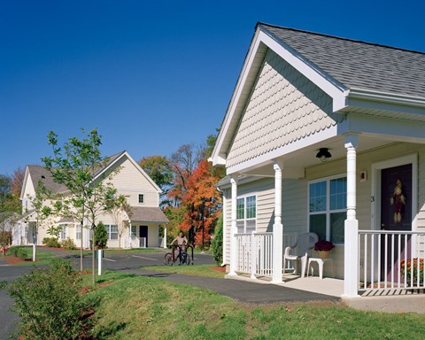 Entrance And Building And Landscaped  Treehouse At Easthampton Meadow.