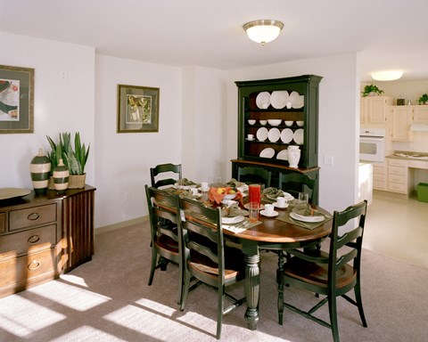 Dining Area With Table And Chairs Treehouse Easthampton Meadows.