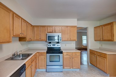 2093 Ocean Street 2 Beds Apartment for Rent Photo Gallery 1