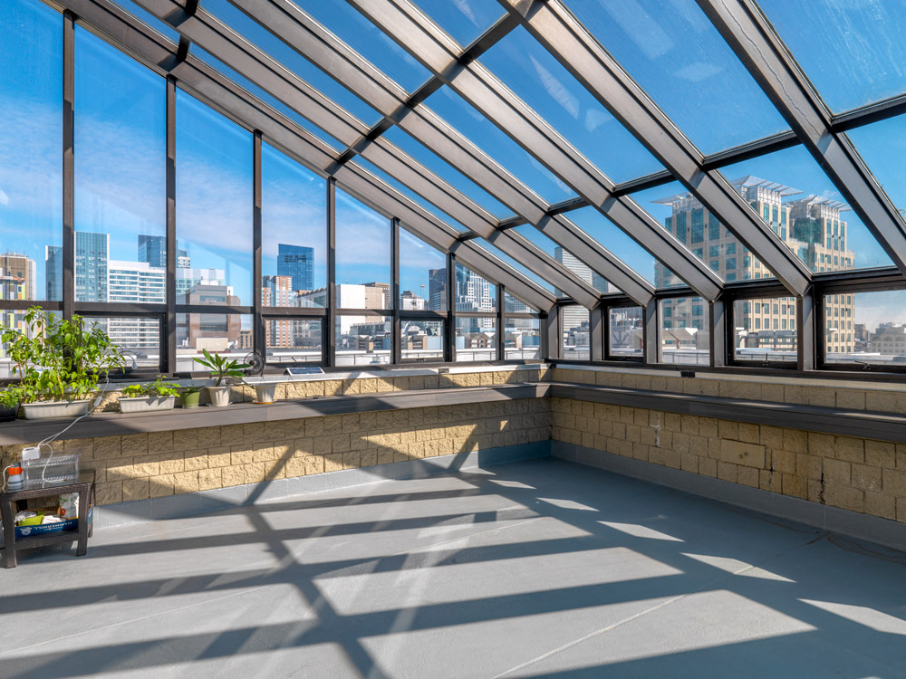 Rooftop Solarium And Garden At Quincy Tower In Boston, MA