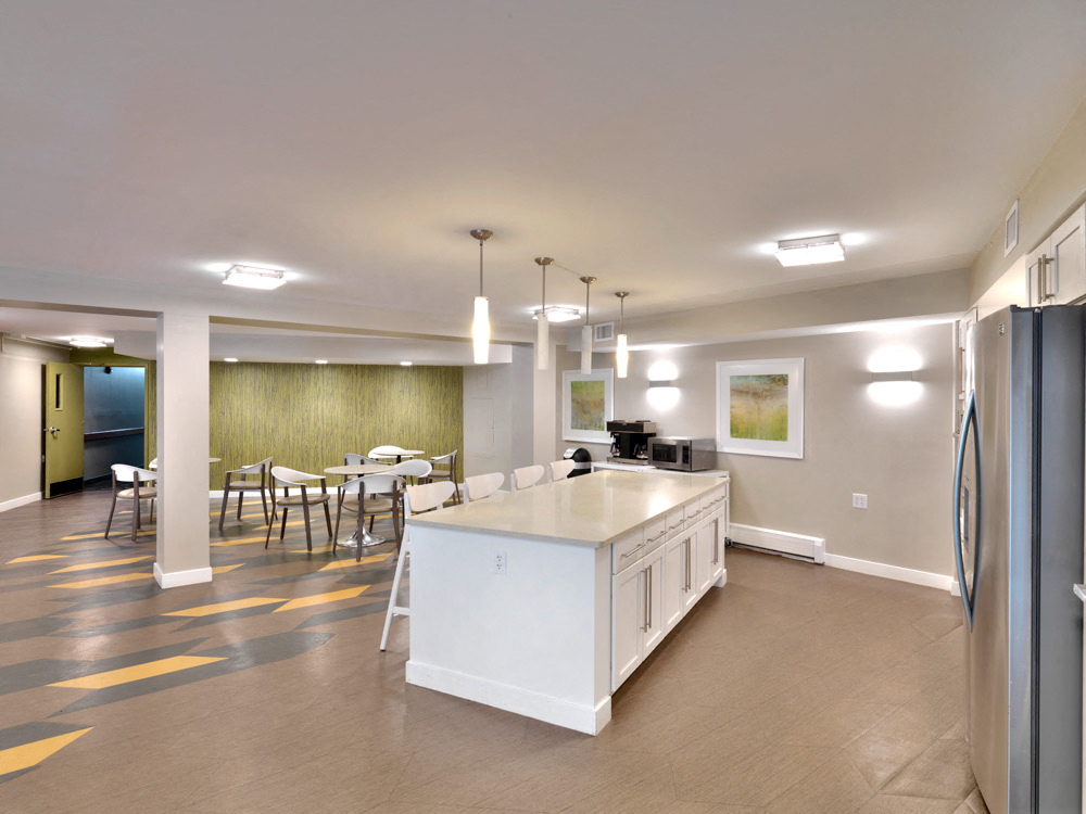 Highland Glen Apartments, 1055 Highland Glen Road, Westwood, MA RentCafe