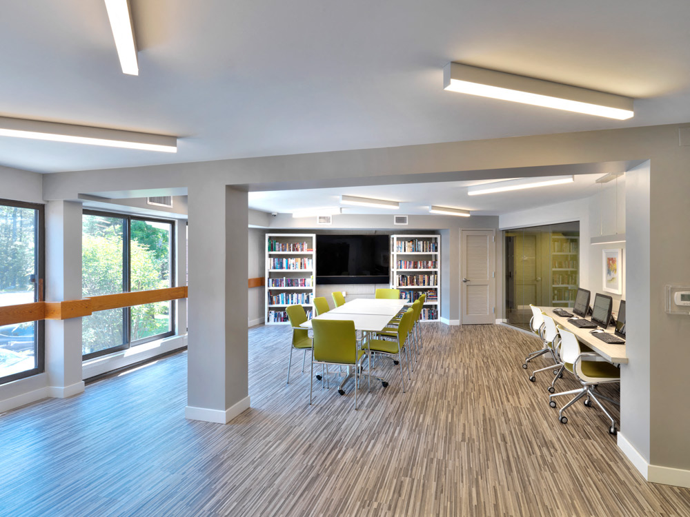 Computer Learning Center at Highland Glen Apartments in Westwood, MA.