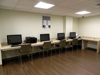 Computer Learning Center.