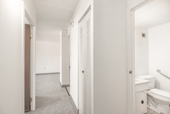 Apartment interior at Bridgeville Tower Bridgeville, Pennsylvania. - Photo Gallery 3