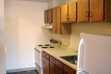 416 Main Street 2 Beds Apartment for Rent - Photo Gallery 1