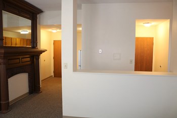Living room divider at Pequoig House in Athol, MA - Photo Gallery 3