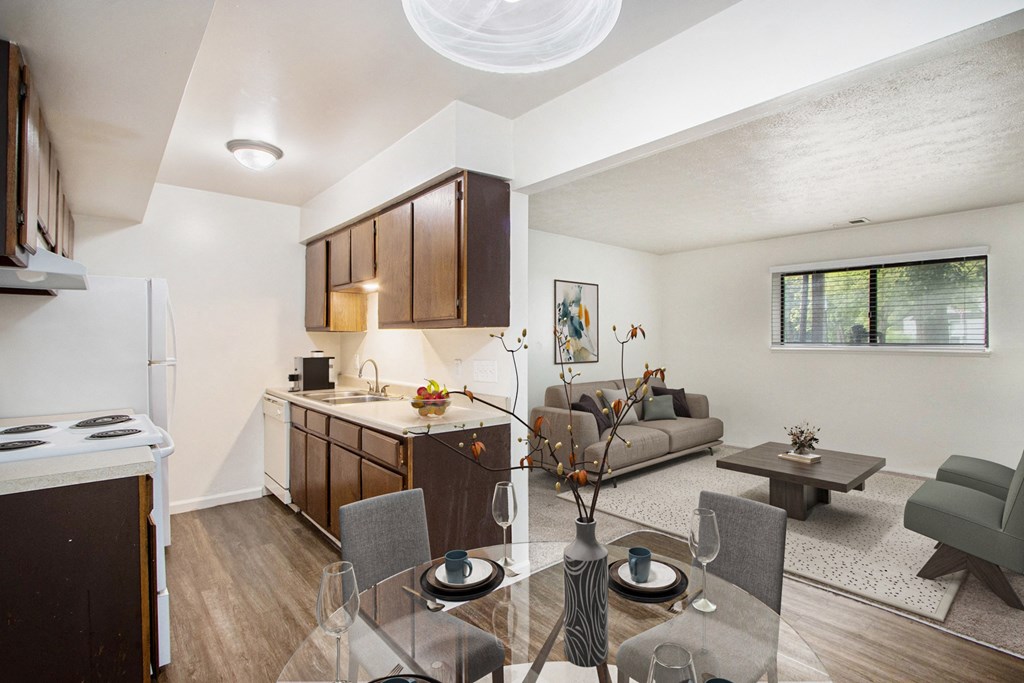 Briarwood digitally staged photo 2