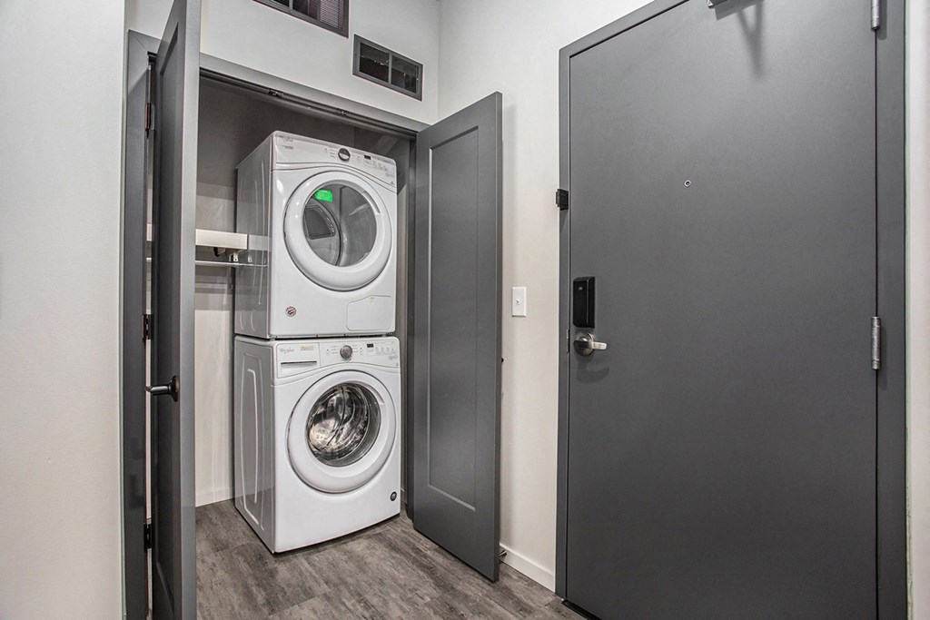 234 Market Apartments In Grand Rapids, MI with washer & dryer included