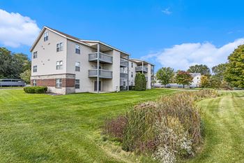 Meadow Stone Apartments Serene Park-Like Setting Balcony