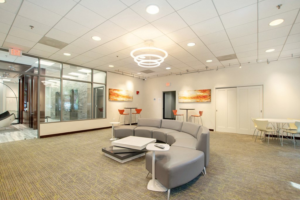 The Plaza Apartments in Grand Rapids, MI Monroe Room