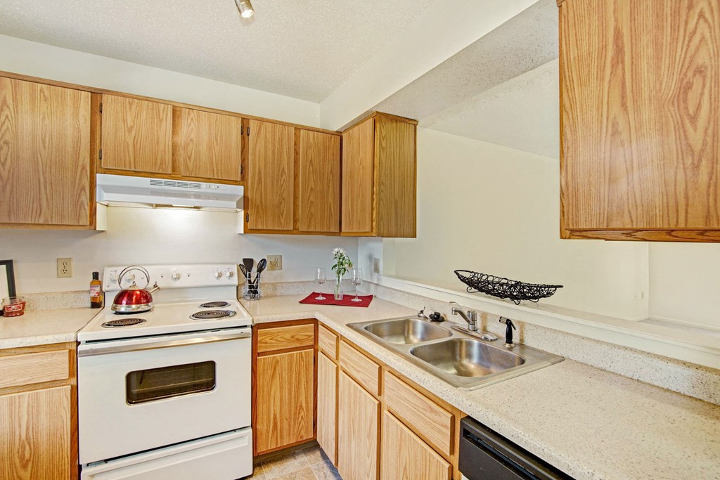 900 west standard kitchen