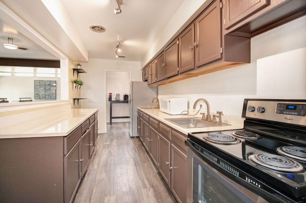 greenwycke clubhouse kitchen 