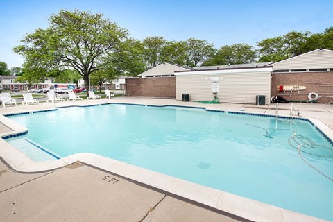 Greenwycke pool