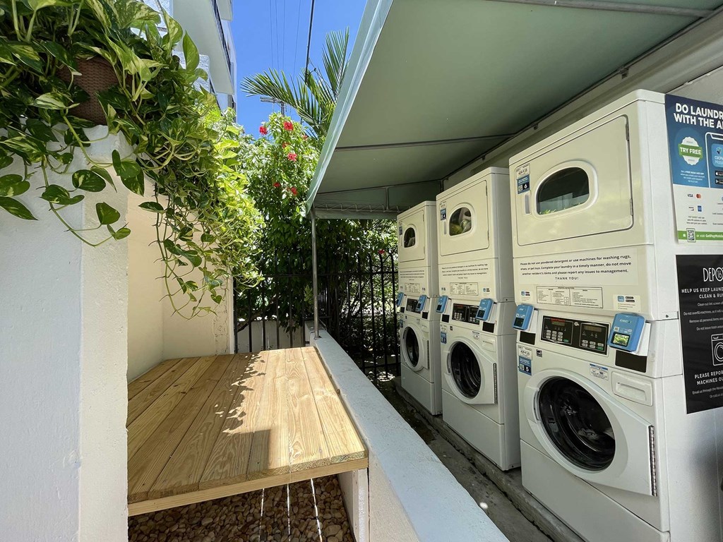 Depot 16 Laundry Area
