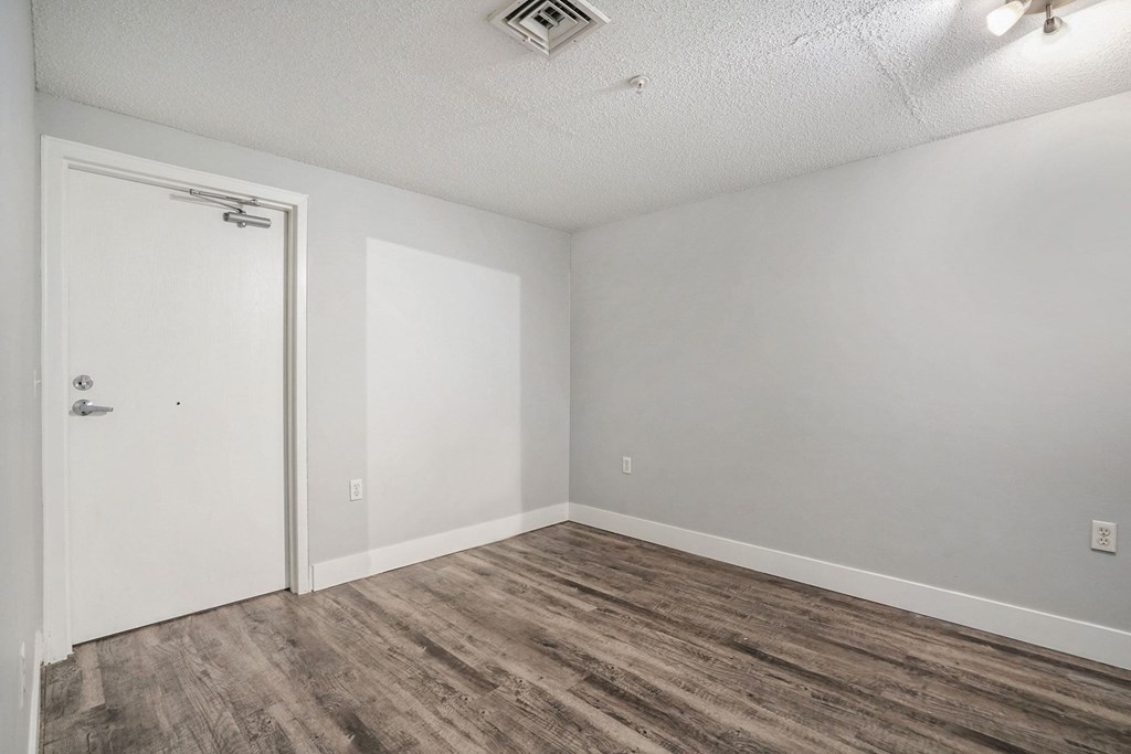 The Lofts Apartments in Grand Rapids, MI Spacious bedroom with walk in closet