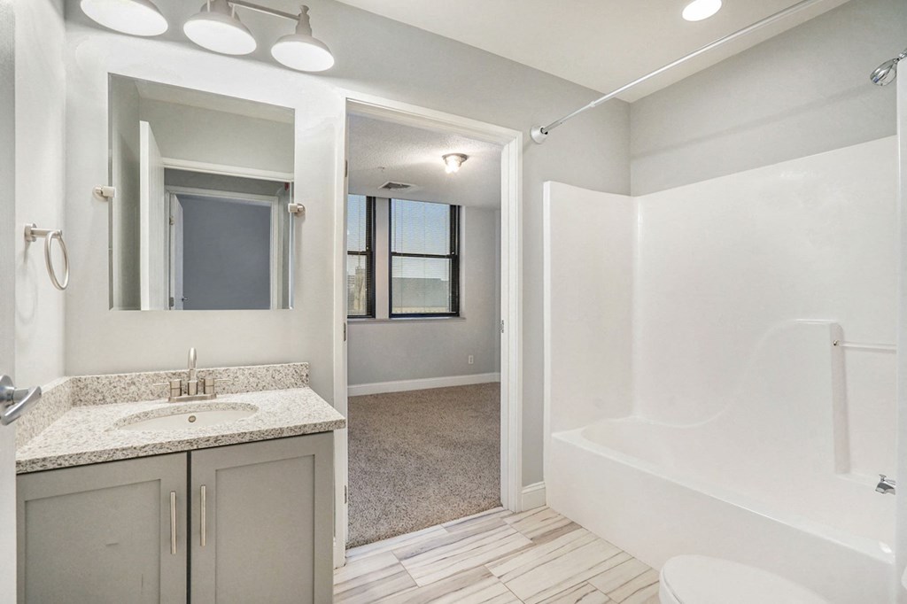 The Lofts Apartments In Grand Rapids, MI Sparkling Bathroom