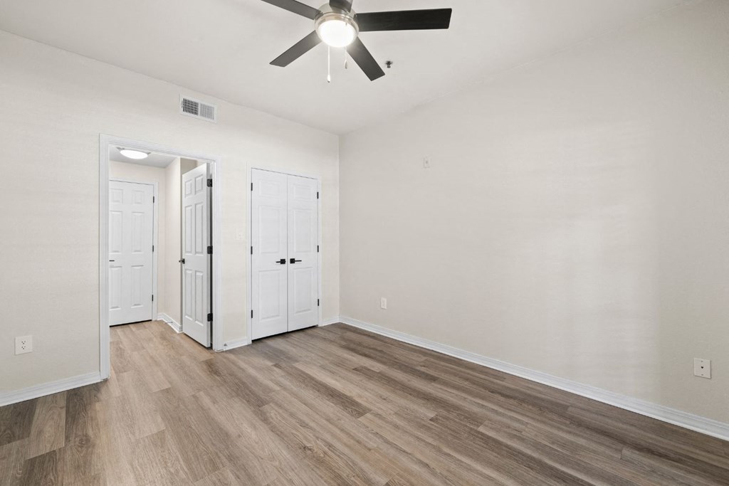 RENOVATED APARTMENT STYLE 2