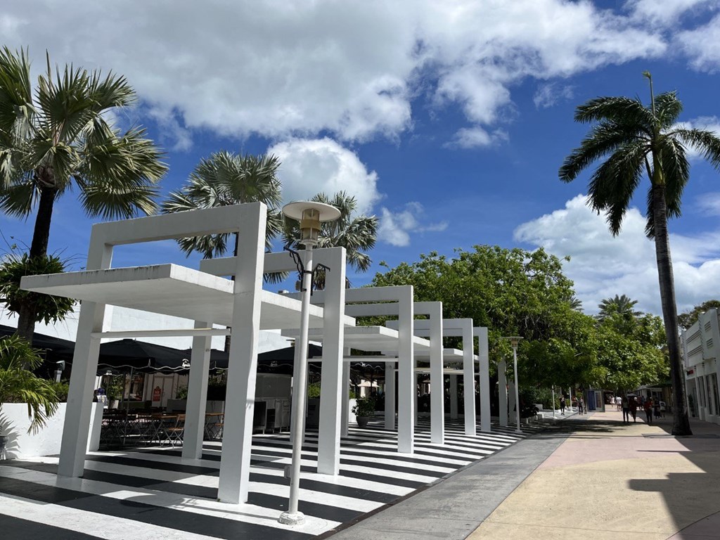 Lincoln Road Mall