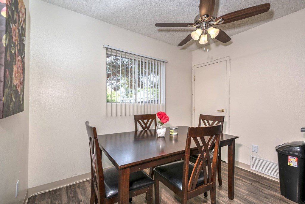 this is a photo of the dining room in the 653 square foot 1 bedroom apartment at