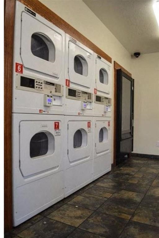 Laundry Room at Country Club Terrace Apartments, Flagstaff, AZ, 86004