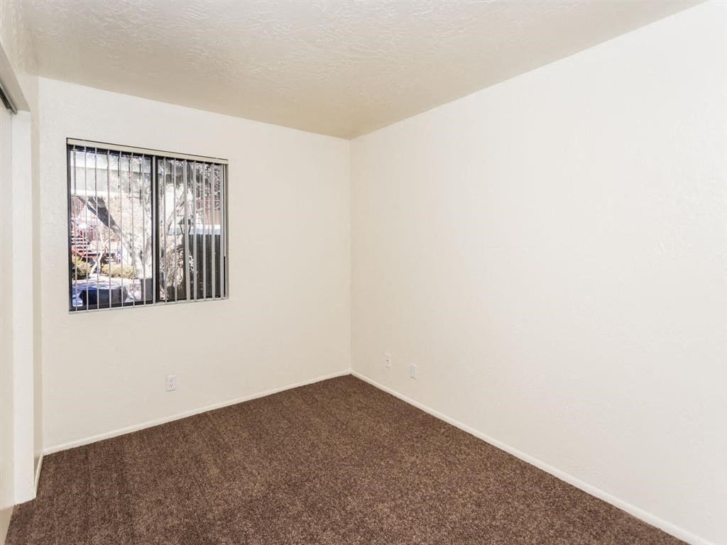 Hardwood Flooring at University Square Apartments, Flagstaff, AZ, 86001